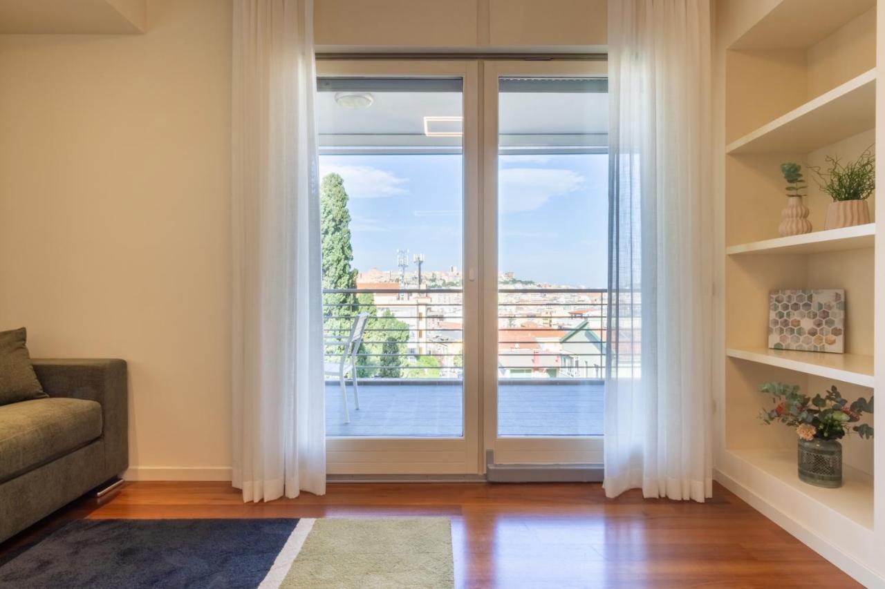 Terrazza61 - Appartamento Con Vista Spettacolare Sulla Citta Di Κάλιαρι Εξωτερικό φωτογραφία