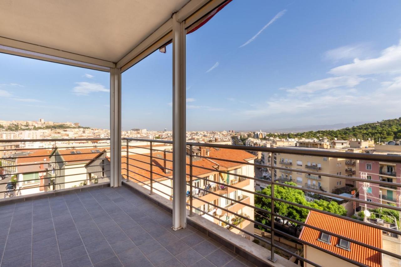 Terrazza61 - Appartamento Con Vista Spettacolare Sulla Citta Di Κάλιαρι Εξωτερικό φωτογραφία
